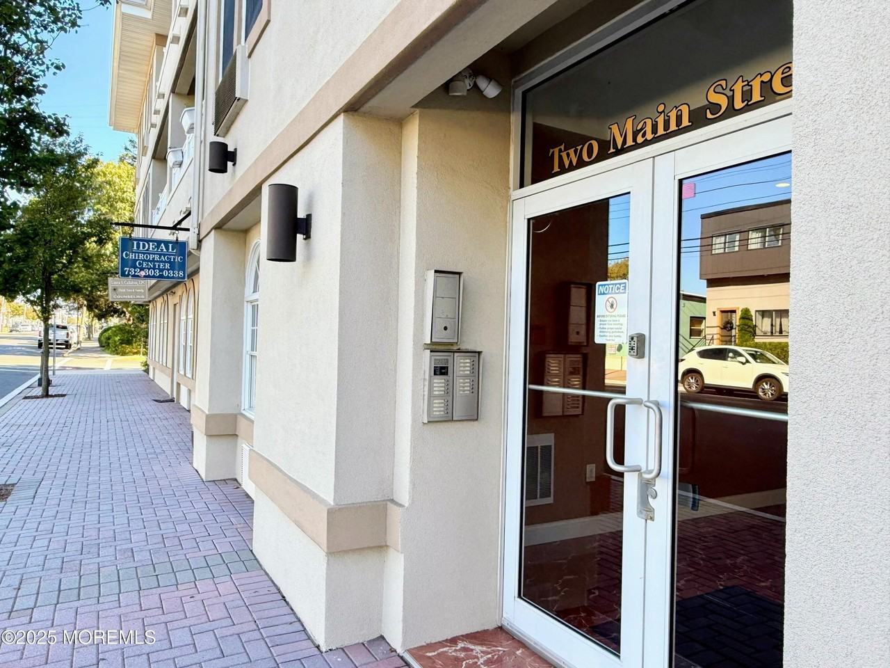 2 Main St Apt 308 #308 - Photo 4 of 30