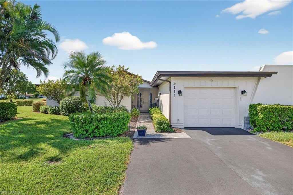 3111 Boca Ciega Dr #B10 - Photo 3 of 27