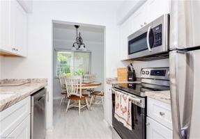 featured image of 372 4th Ave S #372