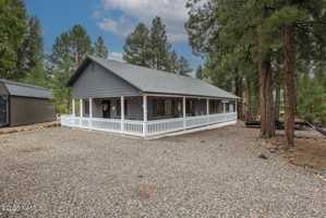 featured image of 17325 S Peyote Dr