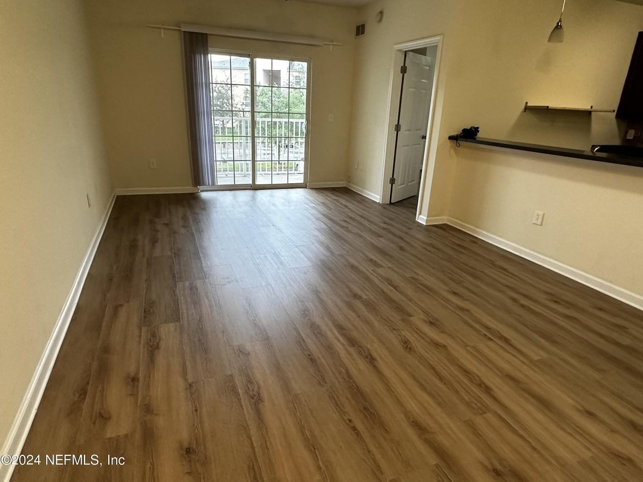 4920 Key Lime Dr Unit 205 #205 - Photo 4 of 49