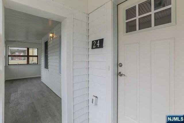 24 Henry Pl - Photo 6 of 26