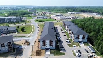 featured image of 15 Manhattan Dr #410