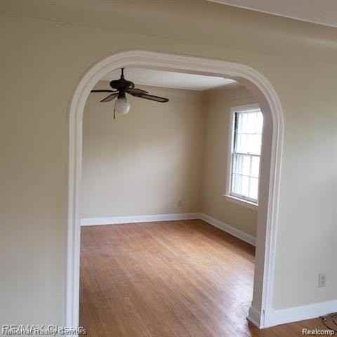 16217 Greenview Ave - Photo 3 of 10