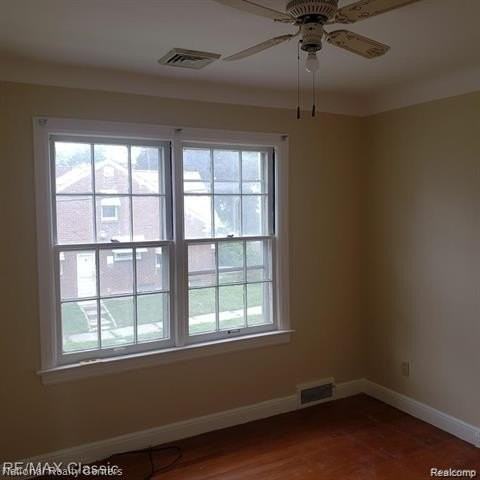 16217 Greenview Ave - Photo 7 of 10