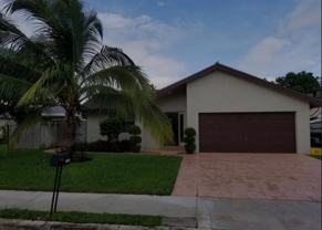 22761 Sw 64th Way - Photo 1 of 1