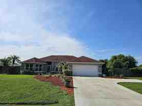1358 Sw Del Rio Blvd - Photo 1 of 1