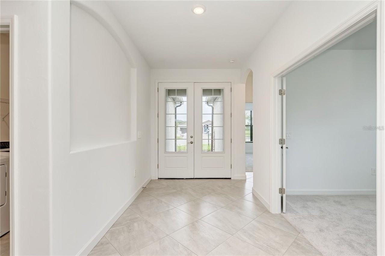 16464 Whale Grey Pl - Photo 5 of 42