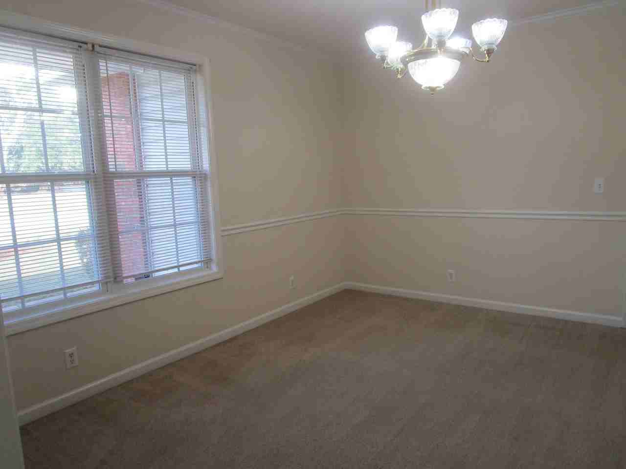 2850 Danville Ln - Photo 3 of 26