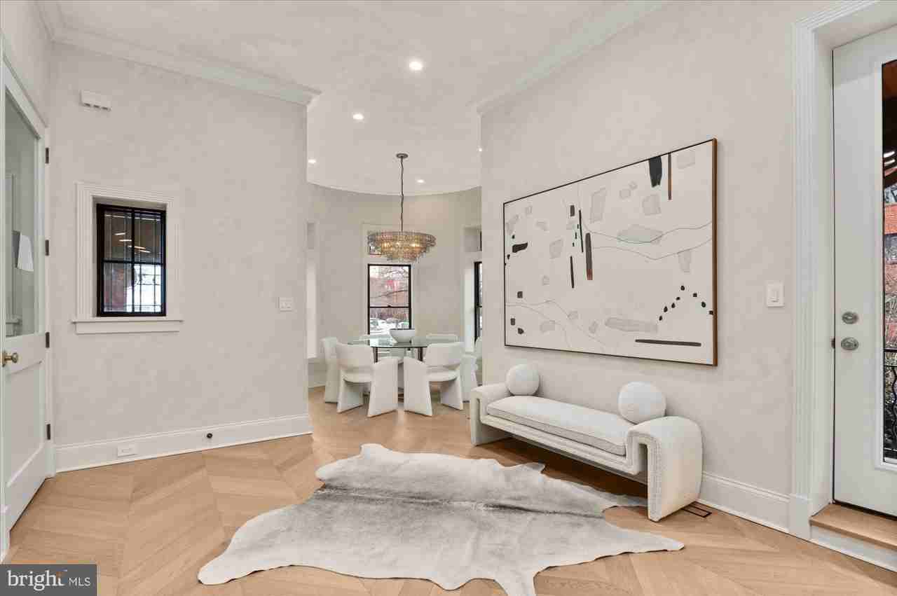 1115 Rhode Island Ave Nw - Photo 7 of 50