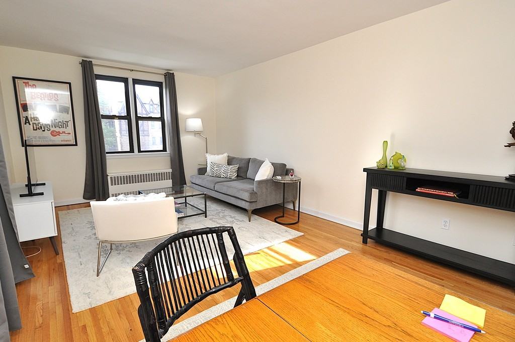 142 Garth Rd - Photo 6 of 27