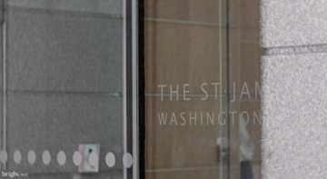 featured image of 204 W Washington Sq Unit 1802 #1802