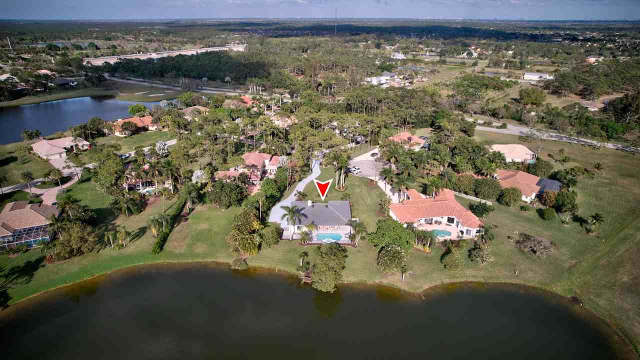 8611 Gullane Ct - Photo 6 of 50