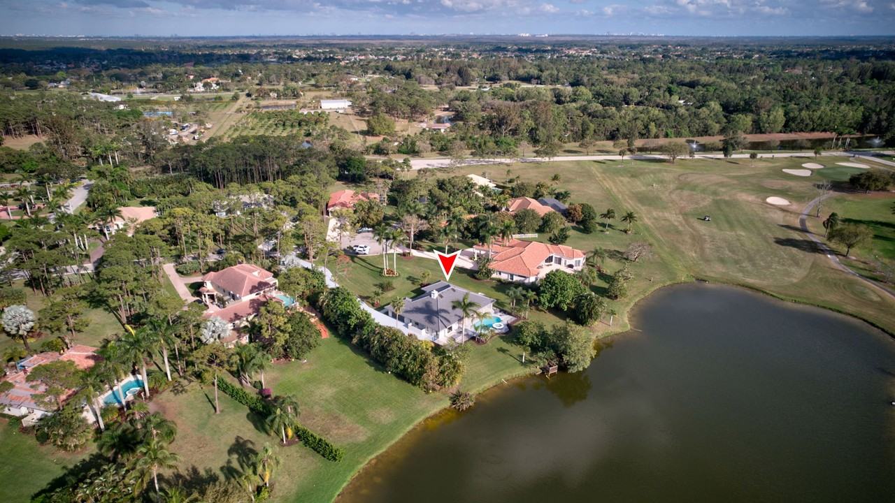 8611 Gullane Ct - Photo 7 of 50