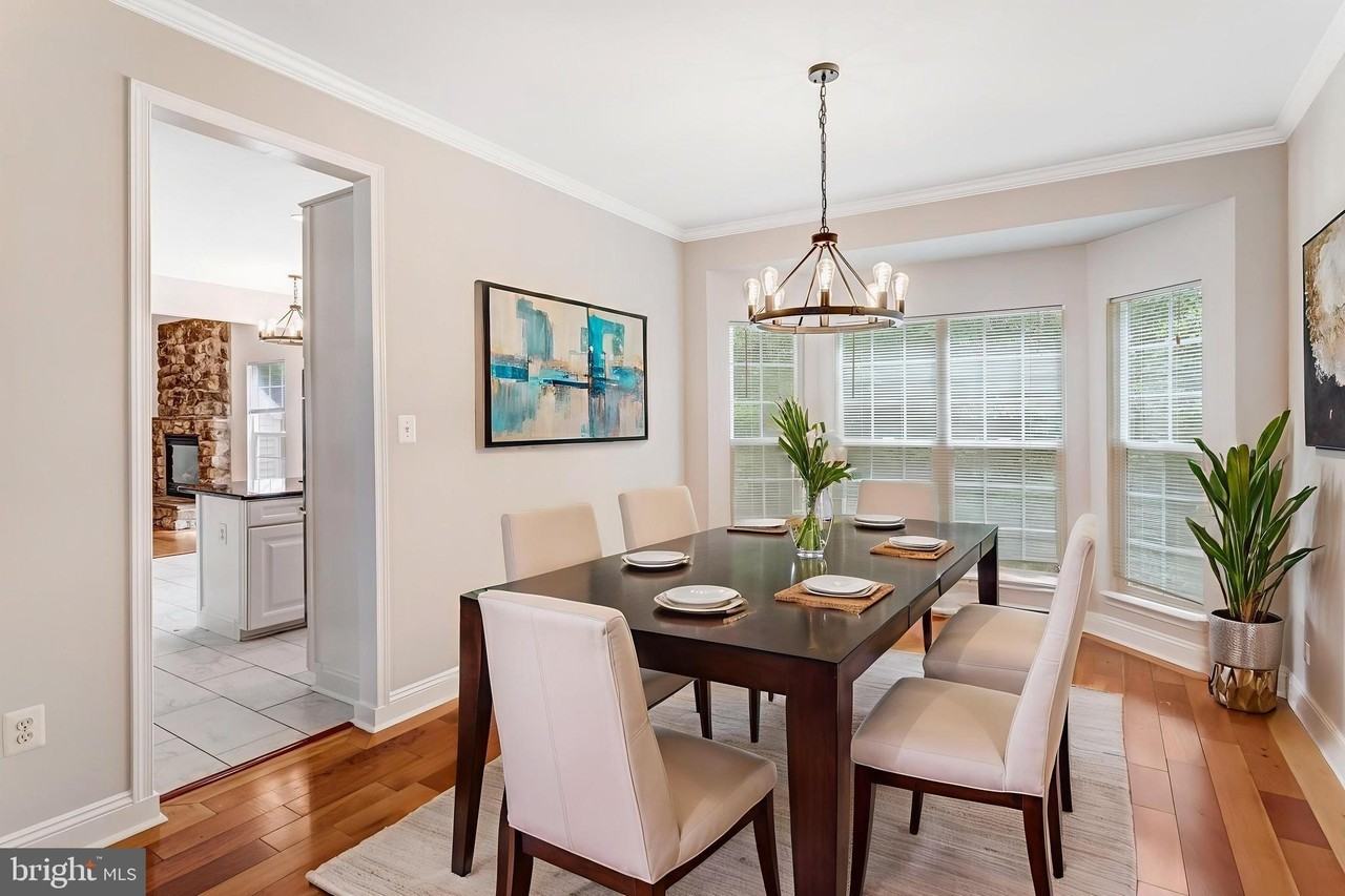 45 Twin Hill Ln - Photo 3 of 19