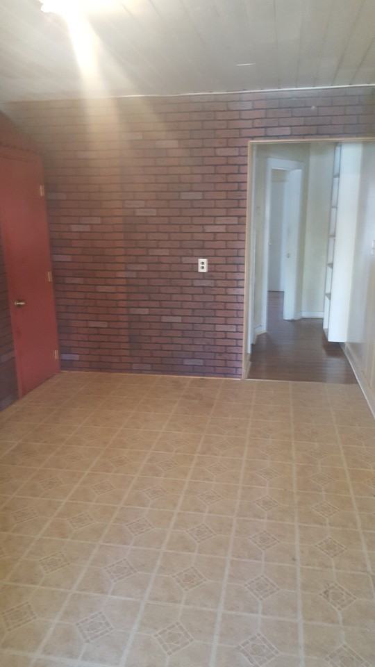 907 Camp - Photo 3 of 13