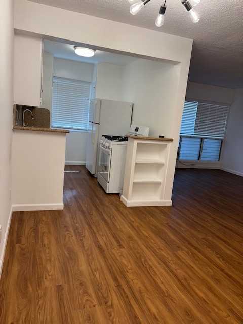 611 Flores Street #2 - Photo 3 of 17