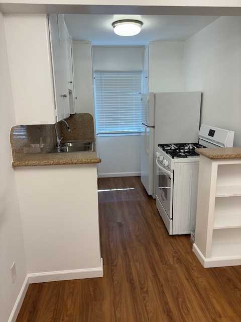 611 Flores Street #2 - Photo 4 of 17