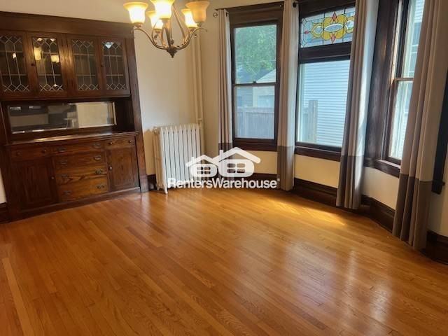 1307 Minnehaha Ave W - Photo 4 of 15