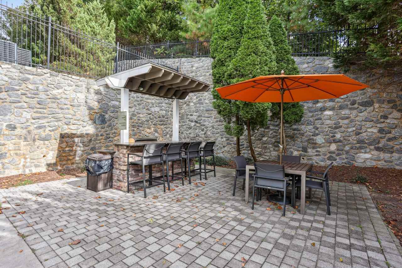 Parkway Vista - Photo 6 of 46