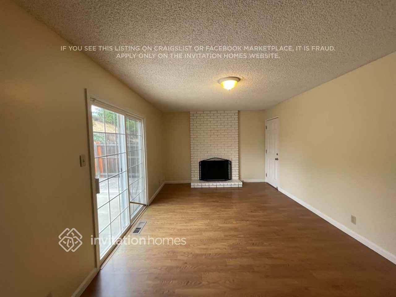 201 Mori St - Photo 3 of 19