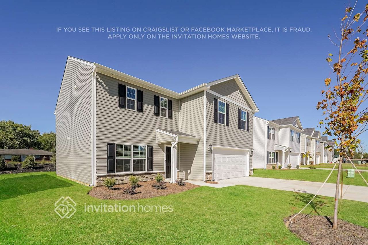 510 Jack Pine Street - Photo 4 of 18