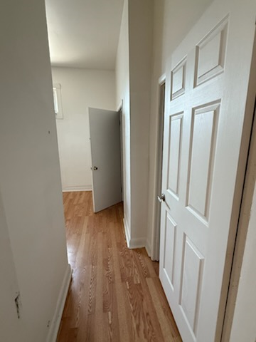 199 Hunter St W #1 - Photo 4 of 8