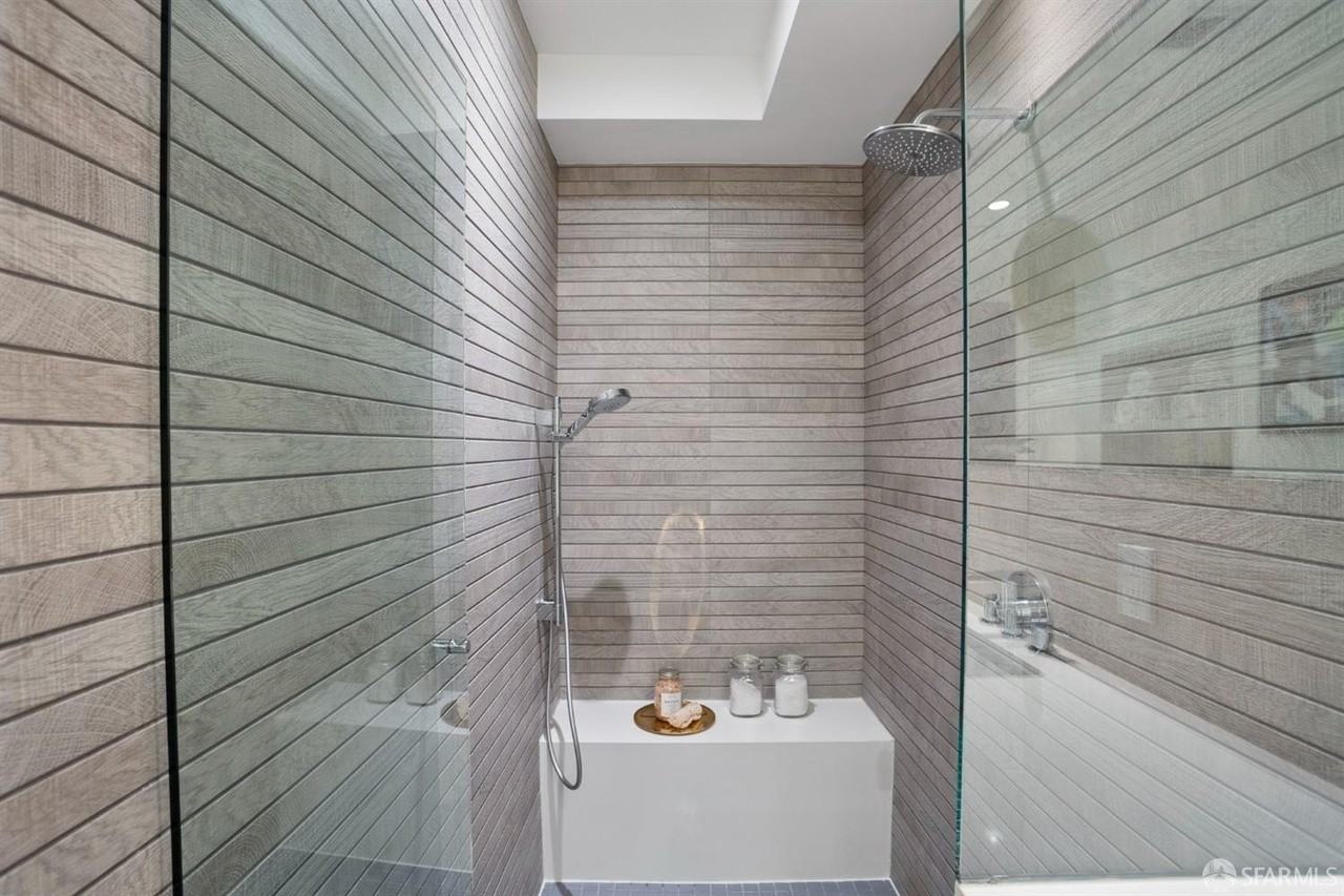 3483 Forestdale Drive 22nd Street #22 - Photo 6 of 11