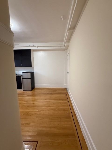 81 9th St #201 - Photo 2 of 9