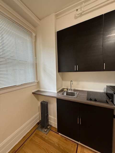 81 9th St #201 - Photo 7 of 9