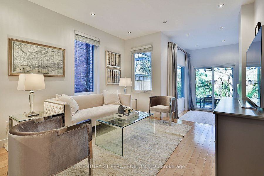 536 Crawford Street - Photo 7 of 46