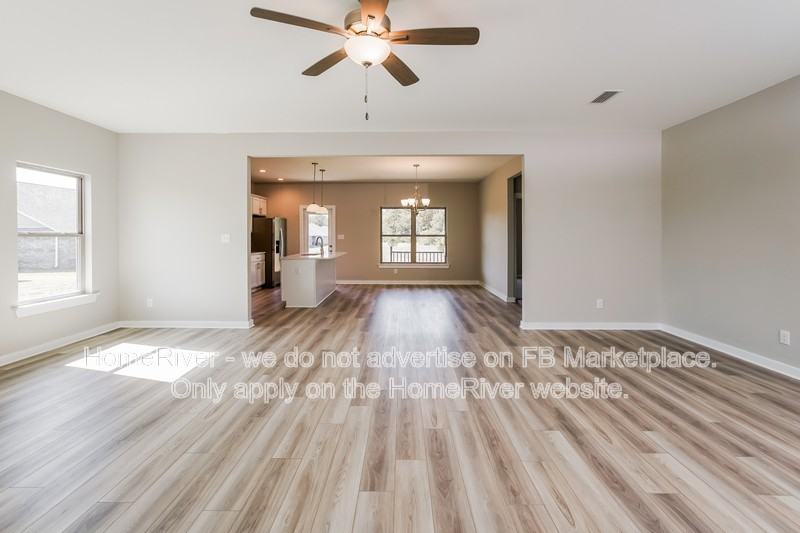 818 Temple St - Photo 2 of 22