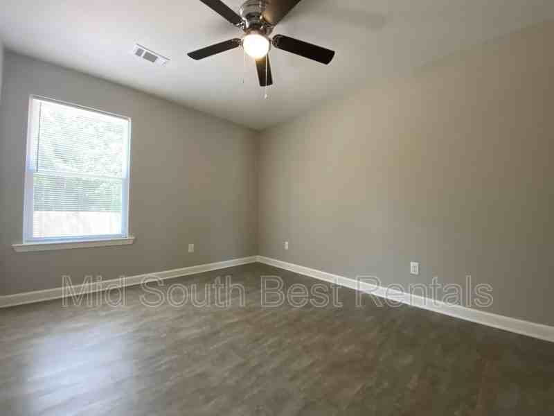 301 Sparrow Road - Photo 5 of 13