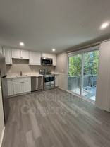 270 Sunderland Rd - Photo 1 of 1