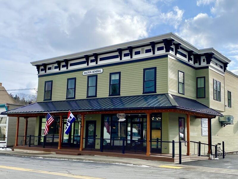 111 W Main St - Photo 2 of 11