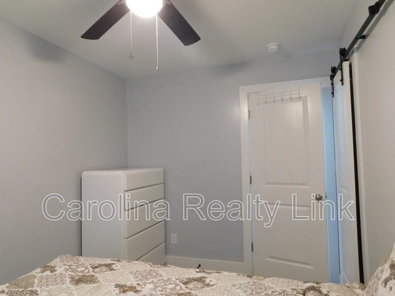 Thriftwood Dr - Photo 2 of 9