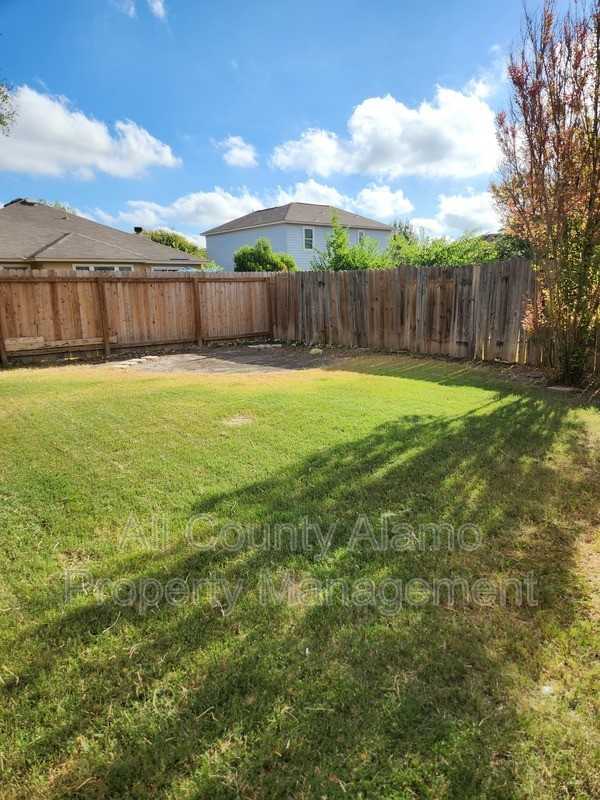 3443 Ridge Smoke #R - Photo 3 of 11