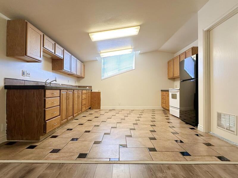 27 N Tremont St - Photo 3 of 13