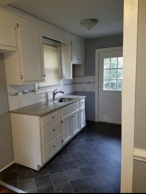 3904 Marcy Pl - Photo 3 of 10