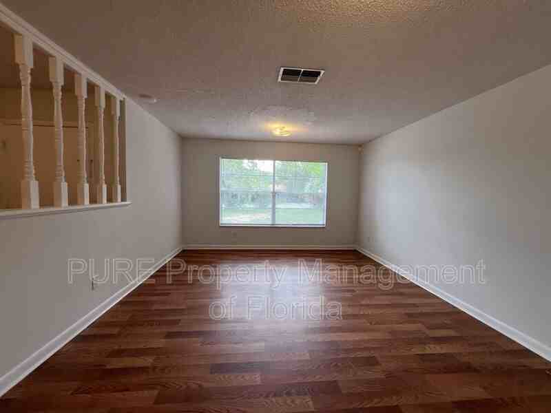 9060 Se 88th St - Photo 6 of 50