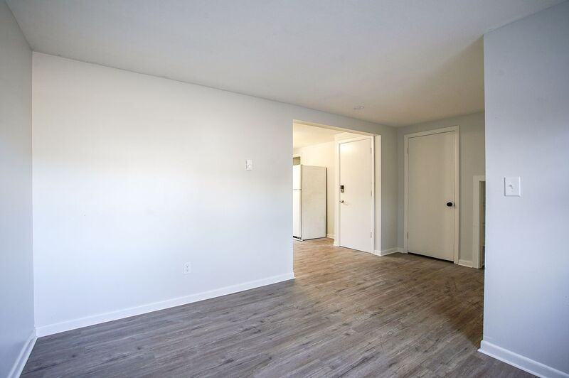 98 Alhambra Cir N #1A - Photo 4 of 12