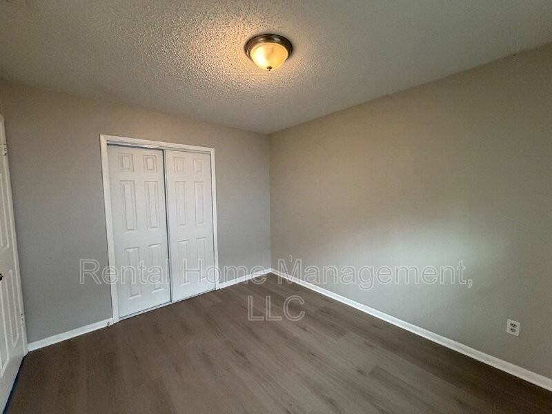 726 Cheetah Trl - Photo 7 of 10