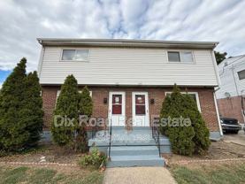 810 N University Blvd - Photo 1 of 1