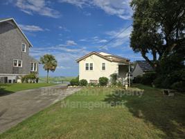 featured image of 337 Dogwood Ln #A