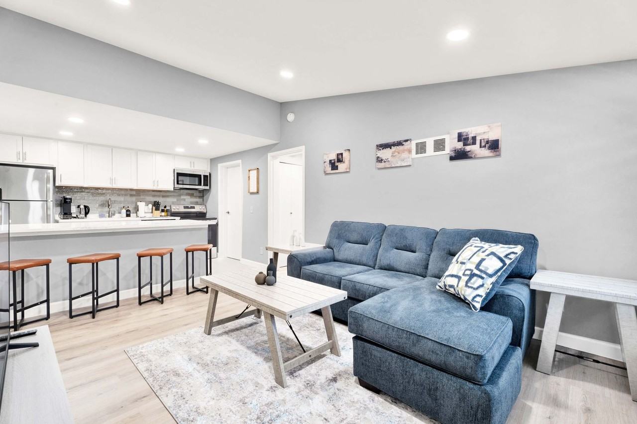 Roanoke Villas - Photo 2 of 49