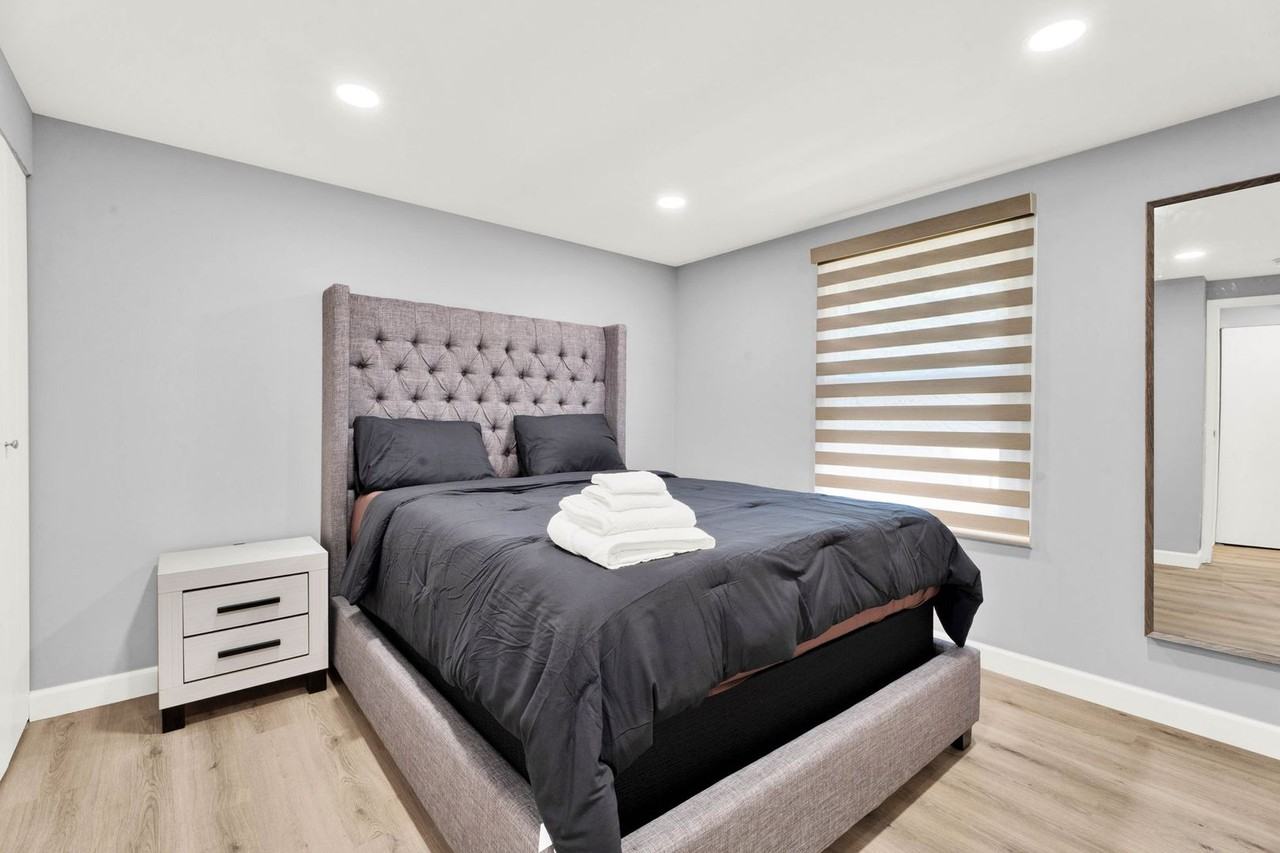 Roanoke Villas - Photo 6 of 49