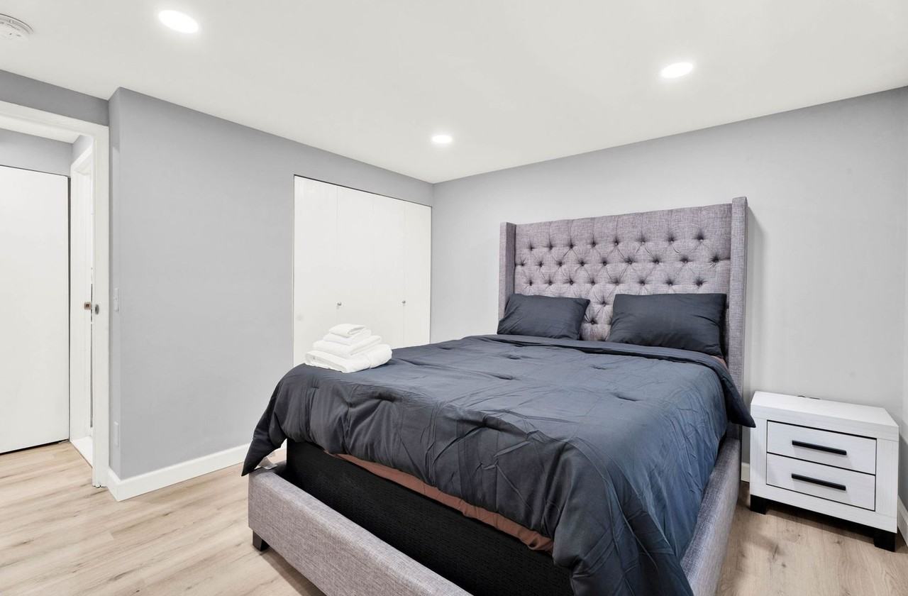 Roanoke Villas - Photo 7 of 49