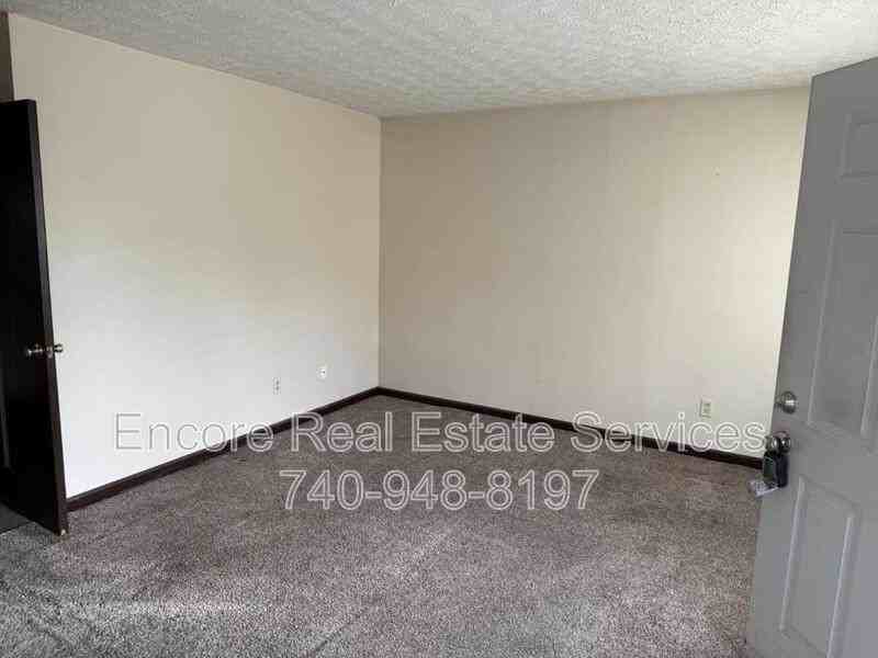 1248 Green Valley Dr #2A - Photo 2 of 7