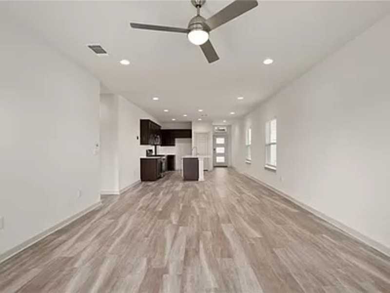 7717 Lowenfield Dr - Photo 5 of 20