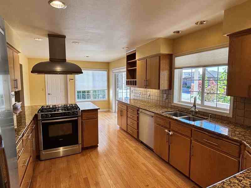 1150 Se Polk Cir - Photo 4 of 26